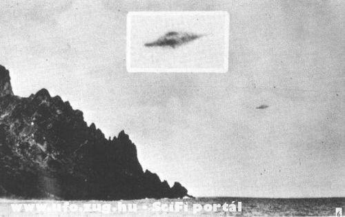 UFO a vízparttól nem messze