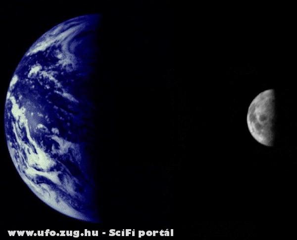 Hold és Föld az ufó ablakából!